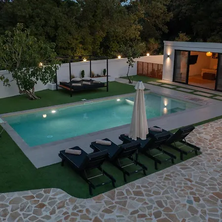 Villa The Well House By Iwawi *