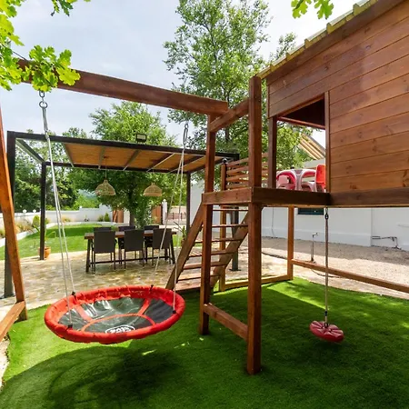 别墅 The Well House By Iwawi *